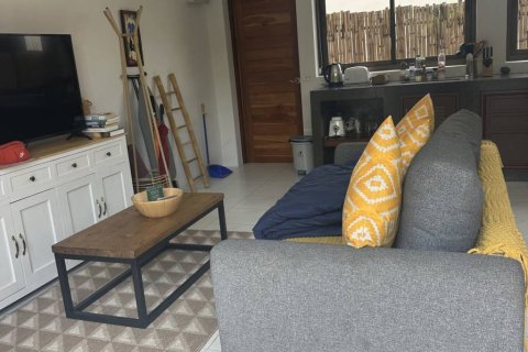 Вилла в Сураттхани, Таиланд с 2 спальнями № 172747 - фото 5