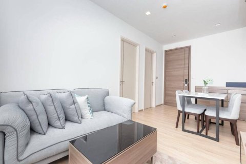 Кондоминиум с 2 спальнями в Бангкоке, Таиланд № 172746 - фото 2