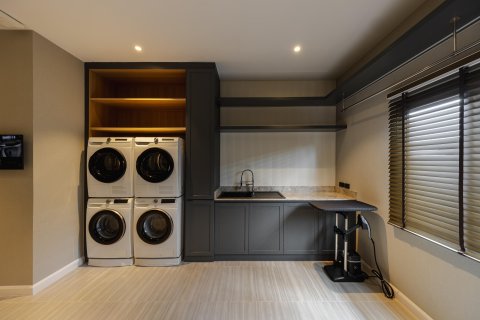 Вилла в Паттайе, Таиланд с 6 спальнями  № 144682 - фото 13