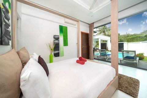Villa in Phuket, Thailand 2 bedrooms № 144679 - photo 8