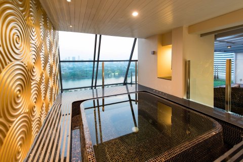 Penthouse in Bangkok, Thailand 4 bedrooms № 181210 - photo 25