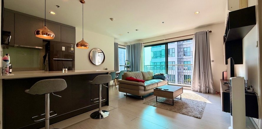 Condo in Bangkok, Thailand, 2 bedrooms  № 65826