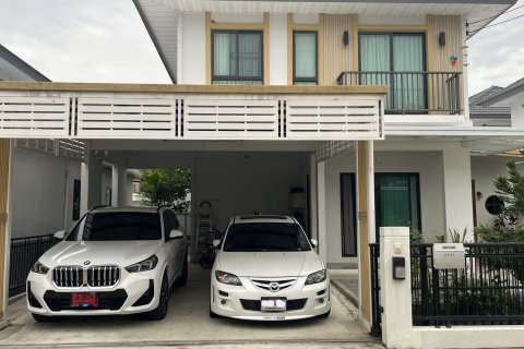 Дом в Самутпракане, Таиланд с 3 спальнями  № 155822 - фото 2