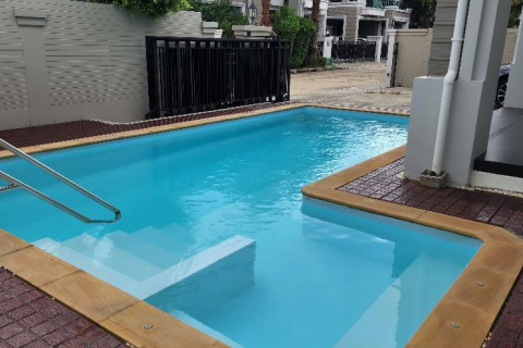 House in Bang Khae, Bangkok, Thailand 4 bedrooms № 155983 - photo 6