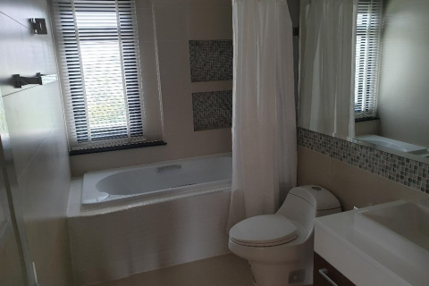 House in Bang Khae, Bangkok, Thailand 4 bedrooms № 155983 - photo 8