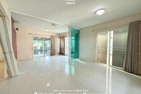 Дом в Ратхум Тхани, Таиланд с 3 спальнями  № 155986 - фото 14