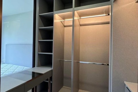 Studio dans le Condo à Watthana, Bangkok, Thaïlande  № 171564 - photo 4