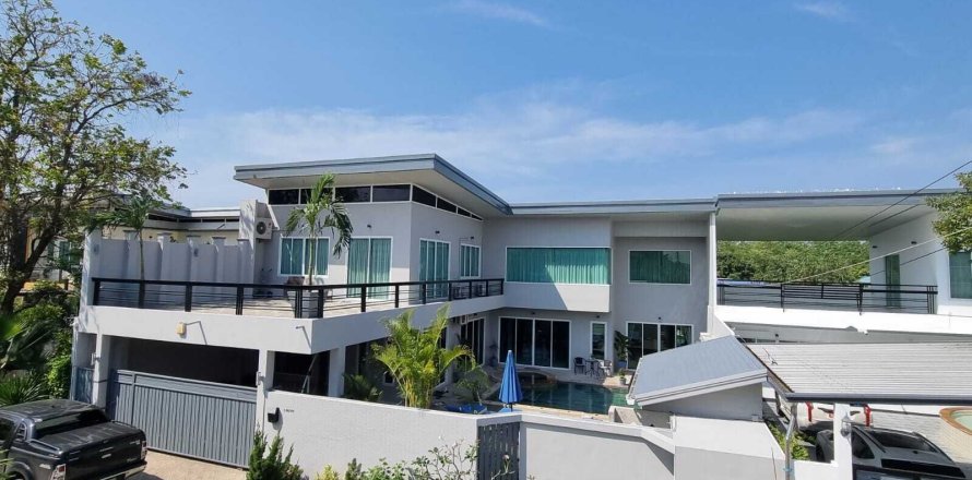 Villa à Pattaya, Thaïlande 4 chambres № 171561