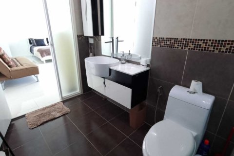 Villa à Pattaya, Thaïlande 4 chambres № 171561 - photo 23