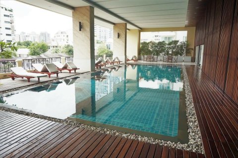 Кондоминиум с 2 спальнями в Ваттхане, Бангкок, Таиланд № 171562 - фото 14