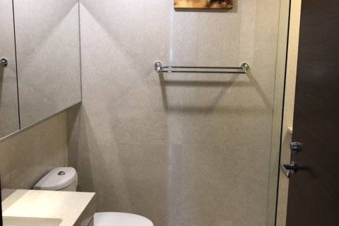 Condo à Watthana, Bangkok, Thaïlande, 2 chambres  № 163334 - photo 7