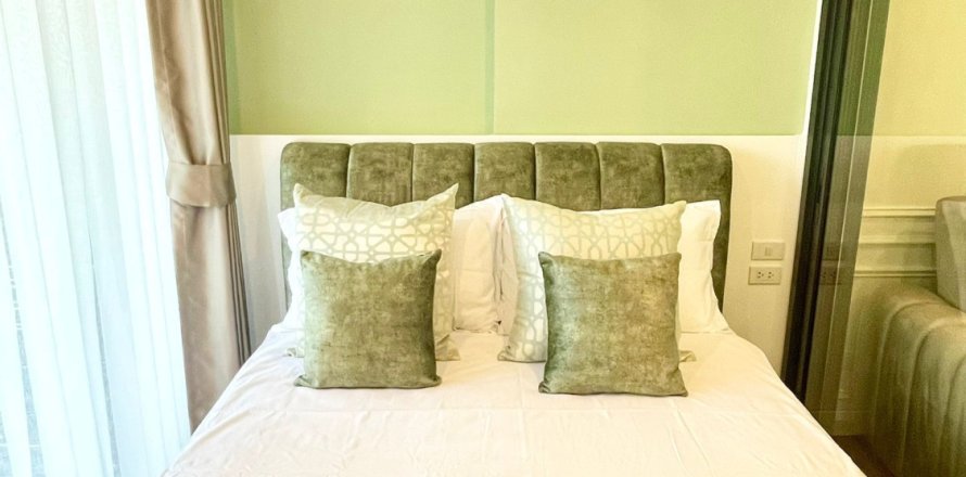 Studio in the Condo in Chatuchak, Bangkok, Thailand  № 163329