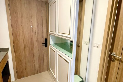 Studio in the Condo in Chatuchak, Bangkok, Thailand  № 163329 - photo 17