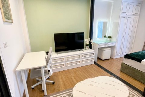 Studio in the Condo in Chatuchak, Bangkok, Thailand  № 163329 - photo 12