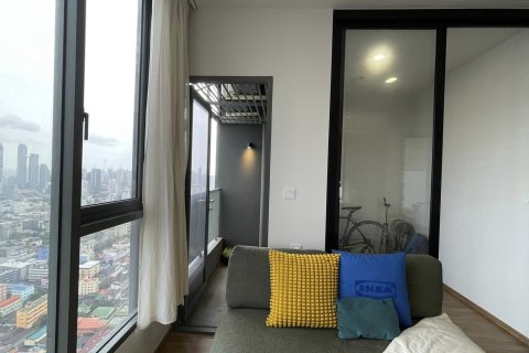 Studio in the Condo in Huai Khwang, Bangkok, Thailand  № 163333 - photo 5
