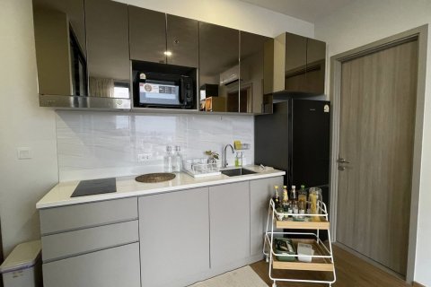 Studio in the Condo in Huai Khwang, Bangkok, Thailand  № 163333 - photo 3