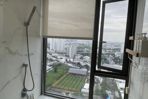 Studio in the Condo in Huai Khwang, Bangkok, Thailand  № 163333 - photo 6