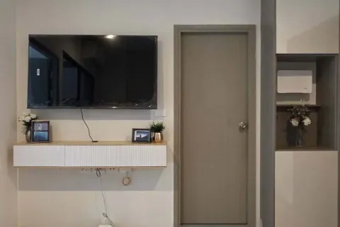 Studio in the Condo in Huai Khwang, Bangkok, Thailand  № 163332 - photo 6