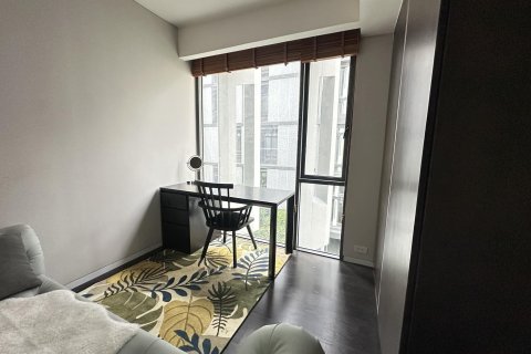 Condo à Watthana, Bangkok, Thaïlande, 2 chambres  № 163331 - photo 9