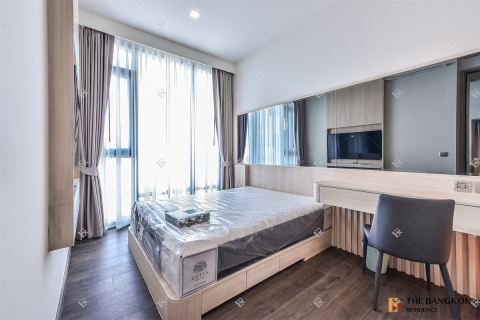 Condo in Bangkok, Thailand, 3 bedrooms  № 189801 - photo 2