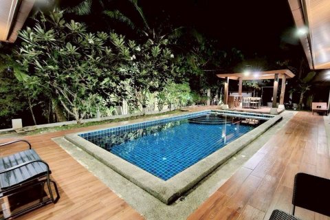 Villa in Phuket, Thailand 4 bedrooms № 159508 - photo 3