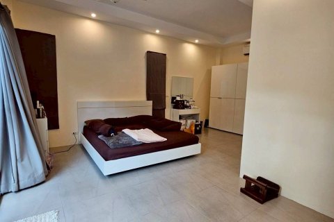 Villa in Phuket, Thailand 4 bedrooms № 159508 - photo 29