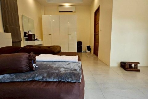 Villa in Phuket, Thailand 4 bedrooms № 159508 - photo 27
