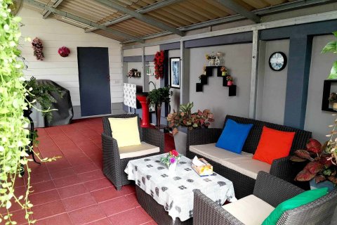 House in Nakhon Pathom, Thailand 5 bedrooms № 159506 - photo 22