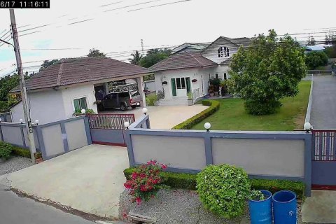 House in Nakhon Pathom, Thailand 5 bedrooms № 159506 - photo 18