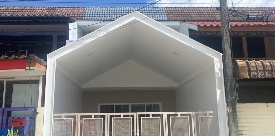 House in Phuket, Thailand 3 bedrooms № 159507