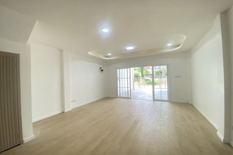 House in Phuket, Thailand 3 bedrooms № 159507 - photo 4