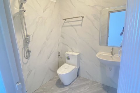 House in Phuket, Thailand 3 bedrooms № 159507 - photo 19