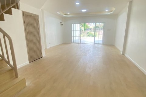 House in Phuket, Thailand 3 bedrooms № 159507 - photo 3