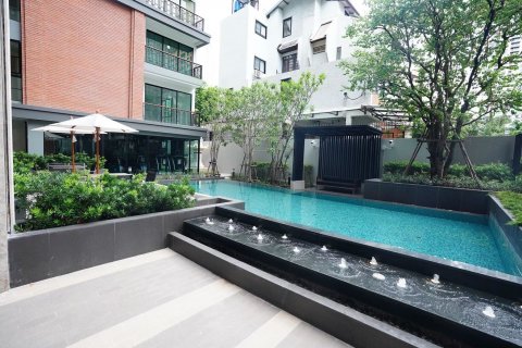 Кондоминиум с 2 спальнями в Патхум Ване, Бангкок, Таиланд № 136360 - фото 12