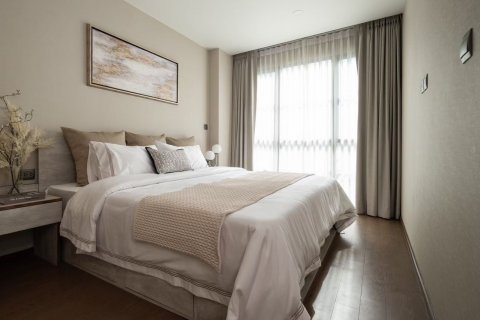 Кондоминиум с 2 спальнями в Патхум Ване, Бангкок, Таиланд № 136360 - фото 2