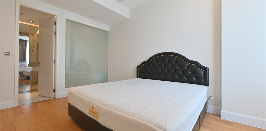 Condo à Bangkok, Thaïlande, 2 chambres  № 184490