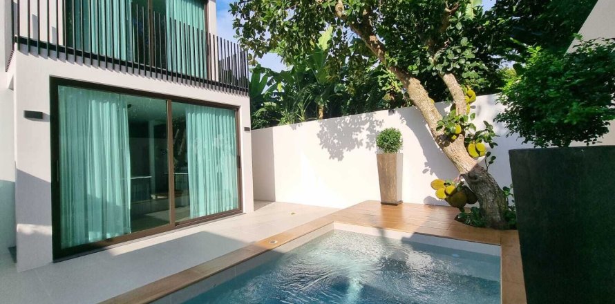 Villa in Phuket, Thailand 3 bedrooms № 148518