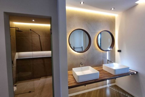 Villa in Phuket, Thailand 3 bedrooms № 148518 - photo 29