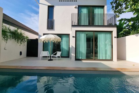 Villa in Phuket, Thailand 3 bedrooms № 148518 - photo 30