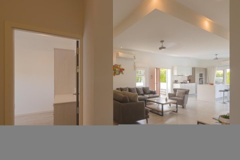 Villa à Hua Hin, Thaïlande 5 chambres № 168770 - photo 2