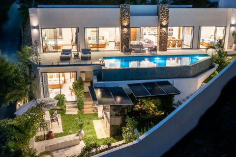 Вилла в Самуи, Таиланд с 4 спальнями  № 139120 - фото 1