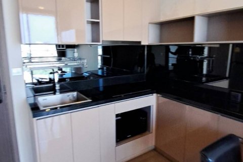 Кондоминиум с 2 спальнями в Ваттхане, Бангкок, Таиланд № 139123 - фото 3