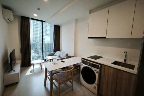 Студия в кондо в Клонг Тоэй, Бангкок, Таиланд № 139124 - фото 2