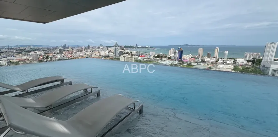 Condominio de 2 dormitorios en Pattaya, Tailandia № 211526