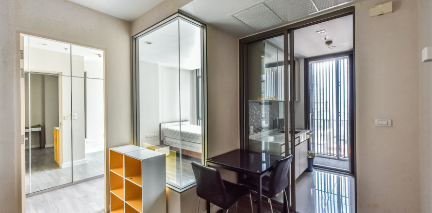 Condominio de 1 dormitorio en Bangkok, Tailandia № 209267