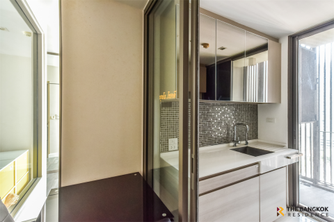 Condominio de 1 dormitorio en Bangkok, Tailandia № 209267 - foto 10