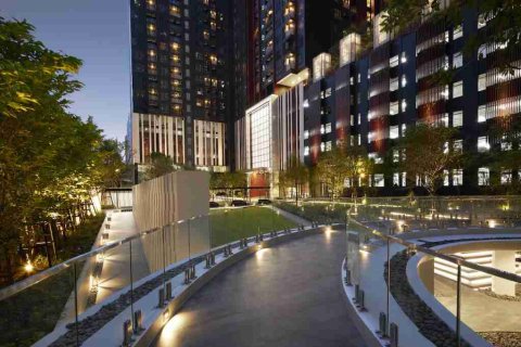 Condo in Bangkok, Thailand, 1 bedroom  № 183710 - photo 4