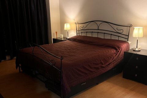 Condo à Yan Nawa, Bangkok, Thaïlande, 3 chambres  № 137288 - photo 9