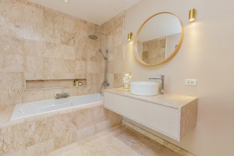 Townhouse à Watthana, Bangkok, Thaïlande 4 chambres № 137292 - photo 7