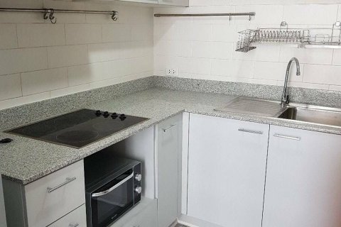 Condo in Phaya Thai, Bangkok, Thailand, 2 bedrooms  № 137289 - photo 5